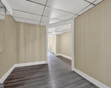 2528 Mcculloh Street - Photo Thumbnail 7