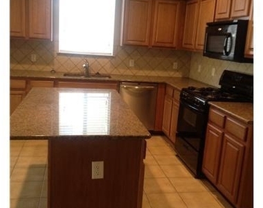 1713 Suter St - Photo Thumbnail 1