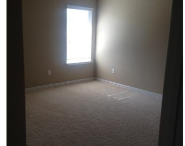 1713 Suter St - Photo Thumbnail 4