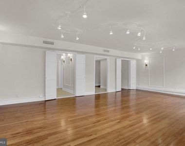 1101 Saint Paul Street - Photo Thumbnail 13