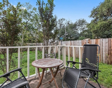 6029 Old Fredericksburg Rd - Photo Thumbnail 18