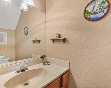 6029 Old Fredericksburg Rd - Photo Thumbnail 9