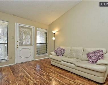 806 W 24th St - Photo Thumbnail 6