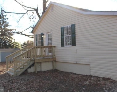 7967 Foster Avenue - Photo Thumbnail 4