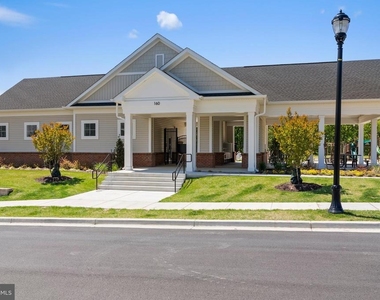 7903 Tanbridge Ln - Photo Thumbnail 35