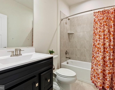 7903 Tanbridge Ln - Photo Thumbnail 31