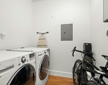 602 Persimmon St - Photo Thumbnail 19