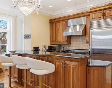 949 S Street Nw - Photo Thumbnail 7