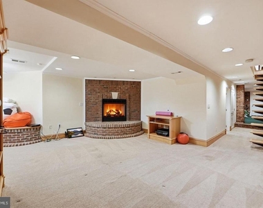 949 S Street Nw - Photo Thumbnail 26
