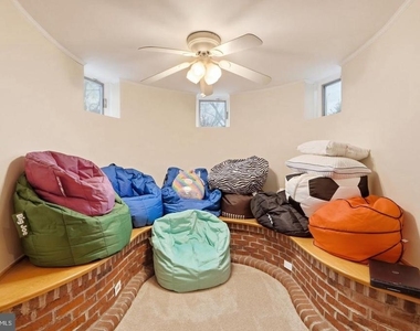 949 S Street Nw - Photo Thumbnail 24