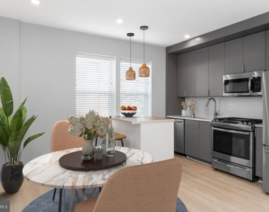839 Kennedy Street Nw - Photo Thumbnail 3