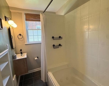 1404 Tuckerman Street Nw - Photo Thumbnail 4