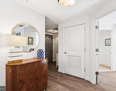 2501 Wisconsin Avenue Nw - Photo Thumbnail 12