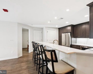2501 Wisconsin Avenue Nw - Photo Thumbnail 6