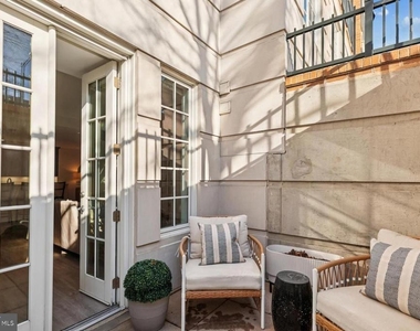 2501 Wisconsin Avenue Nw - Photo Thumbnail 11