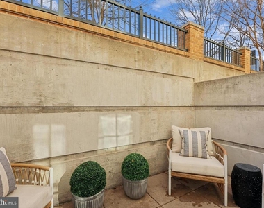 2501 Wisconsin Avenue Nw - Photo Thumbnail 10