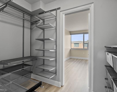 800 4th Street Sw - Photo Thumbnail 17
