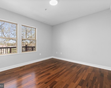 1829 Providence Street Ne - Photo Thumbnail 25