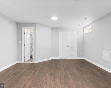 1829 Providence Street Ne - Photo Thumbnail 15