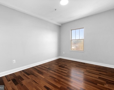 1829 Providence Street Ne - Photo Thumbnail 22