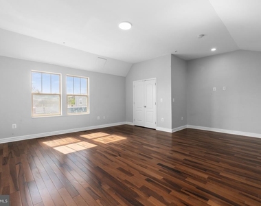 1829 Providence Street Ne - Photo Thumbnail 17