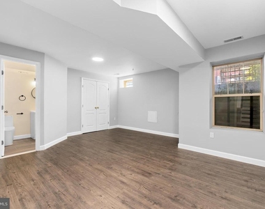 1829 Providence Street Ne - Photo Thumbnail 21