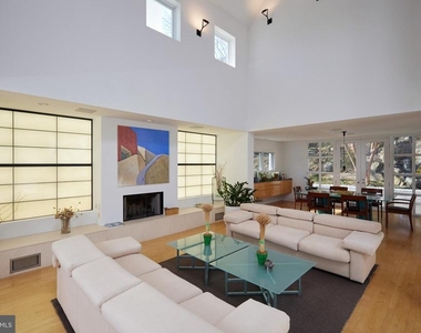 4527 Q Place Nw - Photo Thumbnail 11