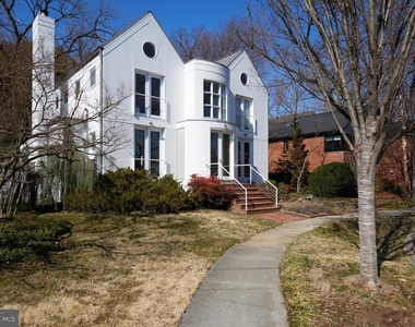 4527 Q Place Nw - Photo Thumbnail 1