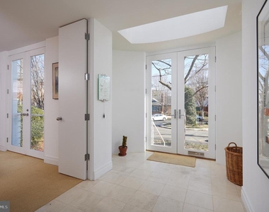 4527 Q Place Nw - Photo Thumbnail 5