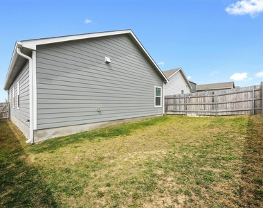221 Barbary Coast Ln - Photo Thumbnail 27