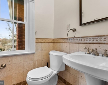 3247 38th Street Nw - Photo Thumbnail 19