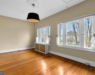 3247 38th Street Nw - Photo Thumbnail 12