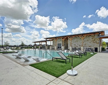 12603 Purple Prairie Ln - Photo Thumbnail 35