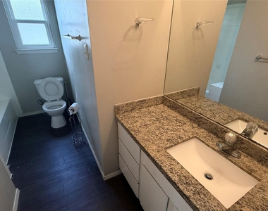 5313 Indio Dr - Photo Thumbnail 11