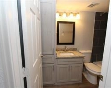 6509 Berkman Dr - Photo Thumbnail 10