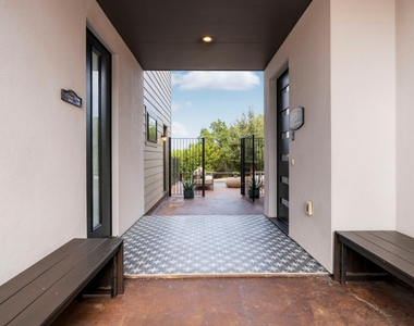 10800 Superview Dr - Photo Thumbnail 8