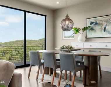 10800 Superview Dr - Photo Thumbnail 22