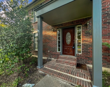 6204 Old Harbor Ln - Photo Thumbnail 2
