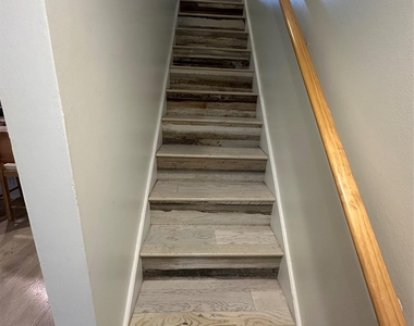 2215 Post Rd - Photo Thumbnail 10