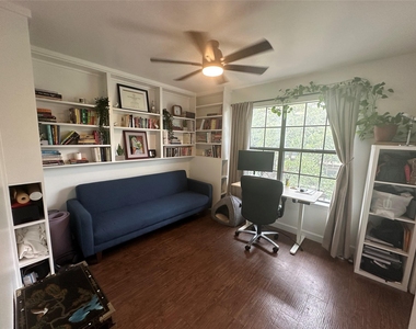 2215 Post Rd - Photo Thumbnail 7