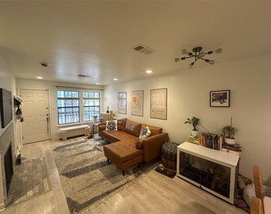 2215 Post Rd - Photo Thumbnail 1