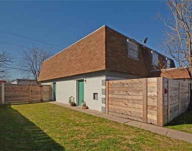 1825 Wooten Park Dr - Photo Thumbnail 20