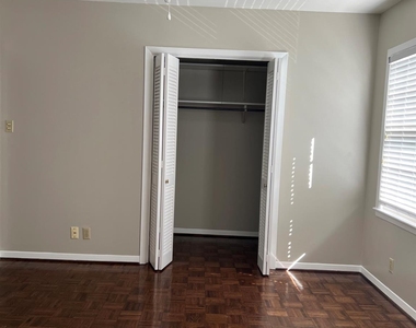 1500 Elton Ln - Photo Thumbnail 15