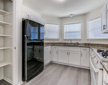 1604 Southwestern Trl - Photo Thumbnail 7