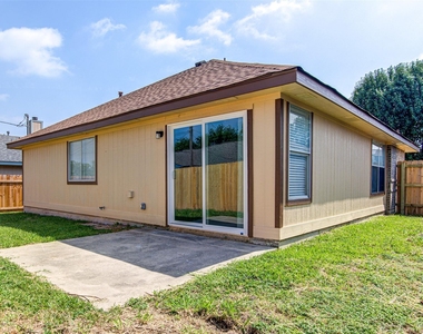 1604 Southwestern Trl - Photo Thumbnail 19