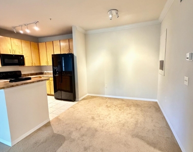 12700 Bartram Park Boulevard - Photo Thumbnail 6