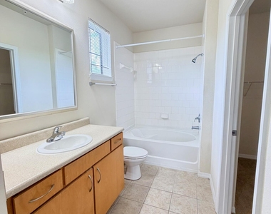12700 Bartram Park Boulevard - Photo Thumbnail 15