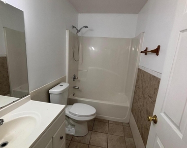 177 Palmer Street - Photo Thumbnail 9