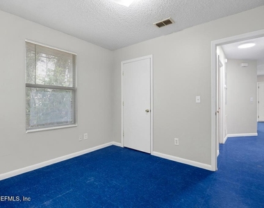 850 Spearing Street - Photo Thumbnail 14