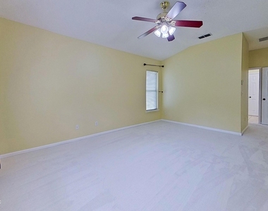 12404 Hatton Chase Lane - Photo Thumbnail 13